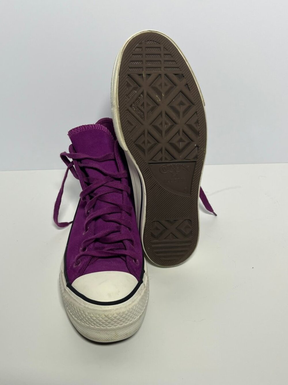 Converse Chuck Taylor All Star Lift Platform Women's Sneakers – Violet – Suede